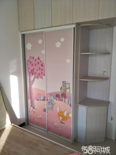 天筑广场小三房,72万中间楼层,装修好,满二税费低!